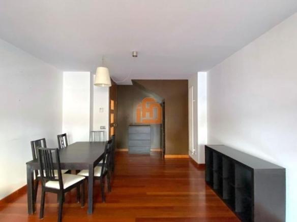 Duplex for sale in Rodríguez del Valle, City Center
