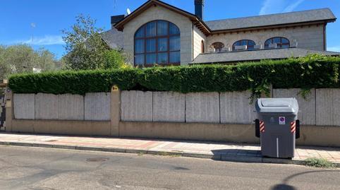 House or villa for sale on Calle Ejército del Aire, Las Eras de Renueva
