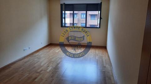 Apartment for sale in El Soto