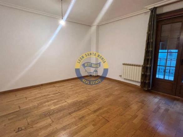 Apartment for sale in the Old Town