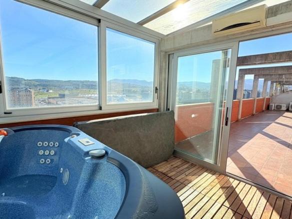 Penthouse for sale in Juan Carlos I Rey de España, Centro