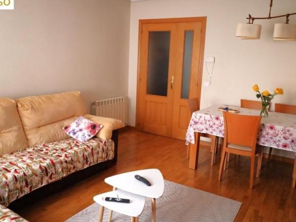 Apartment for sale on Calle Club Ademar, El Soto
