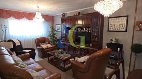 Apartment for sale on Avenida Constitucion, Valencia de Don Juan