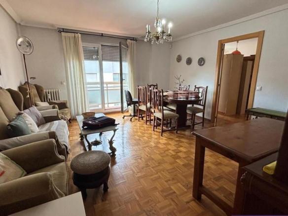 Apartment for sale in Padre Isla, City Center