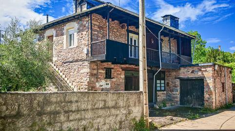 House or villa for sale in Borrenes