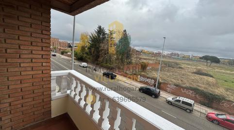 Apartment for sale on Avenida Doctor Fleming, Armunia