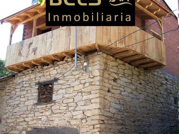 House or villa for sale in Borrenes