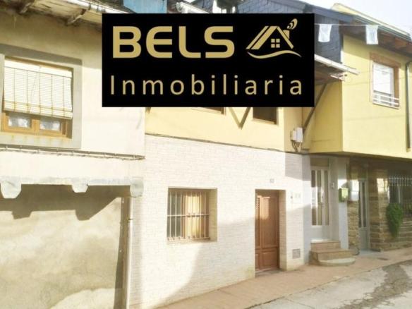 House or villa for sale in Vega de Espinareda