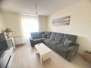Apartment for sale on Avenida de Álvaro López Núñez, City Center