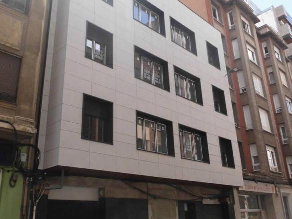 Apartment for sale in Lucas de Tuy, City Centre