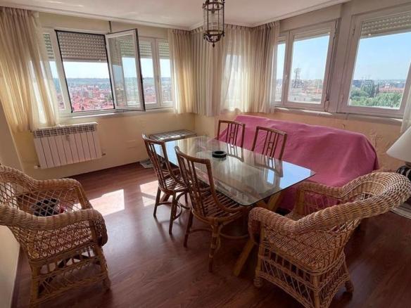 Apartment for sale on Arquitecto Torbado, City Center