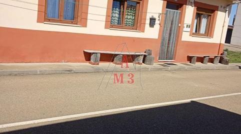 House or villa for sale in Luyego