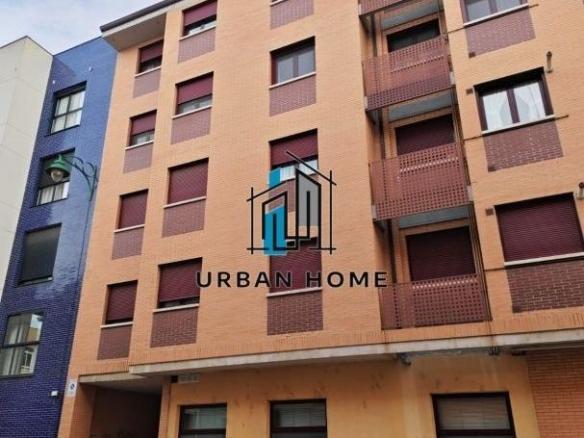 Apartment for sale on Calle de Agustín Alfageme, La Vega – La Sal