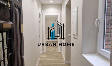 Apartment for sale on Lucas de Tuy Street, City Centre