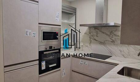 Apartment for sale on Lucas de Tuy Street, City Centre