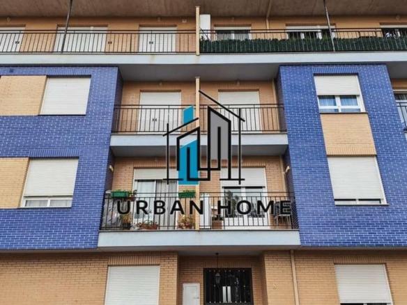 Apartment for sale on Calle Vía Láctea, Trobajo del Camino
