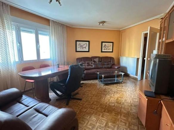 Apartment for sale on Avenida de Portugal, Armunia