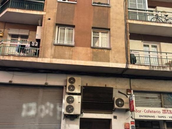 Apartment for sale in Dels Templers, Instituts – Universitat