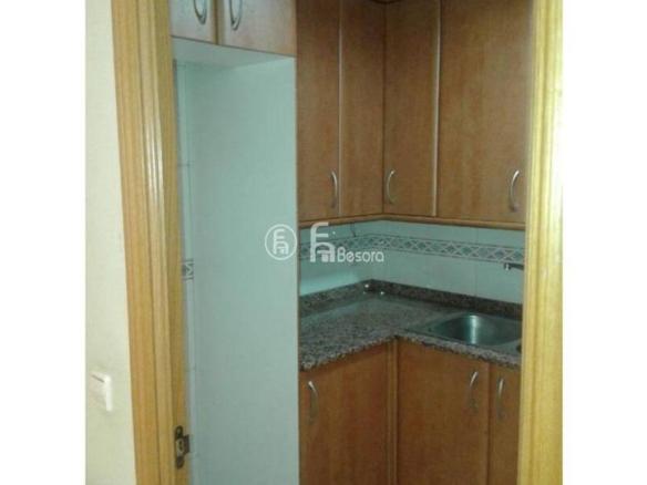 Apartment for sale on Barcelona Street, Balaguer