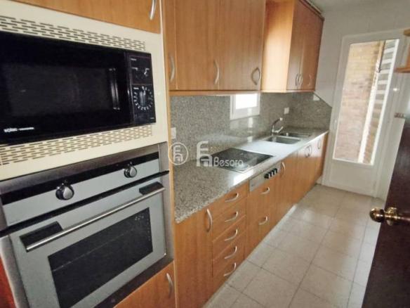 Apartment for sale on Calle Roca Labrador, Instituts – Universitat