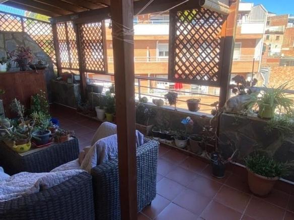 Duplex for sale on Calle Mossen Cinto Verdaguer, Alpicat