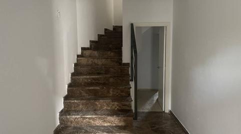 House or villa for sale on Almatà Street, Balaguer