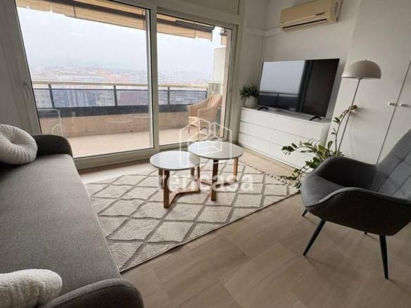 Apartment for sale on Calle Doctor Combelles, Instituts – Universitat