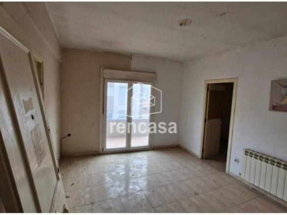 Apartment for sale on Calle Alfred Perenya, Príncep de Viana – Clot -Xalets Humbert Torres