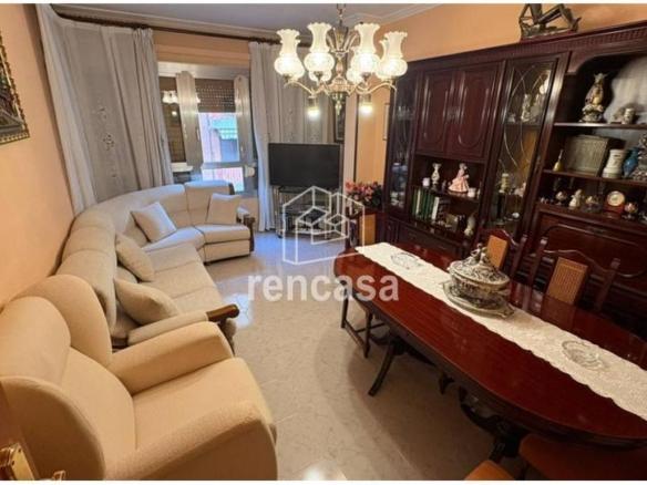 Apartment for sale on Calle Alfred Perenya, Príncep de Viana – Clot -Xalets Humbert Torres