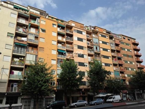 Apartment for sale in Paseo Ronda, Mariola