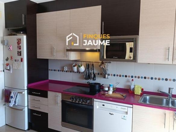 Penthouse for sale in Almacelles, Catalonia