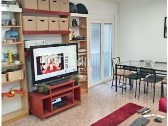 Apartment for sale in Instituts – Universitat