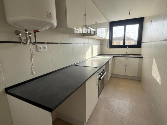 Duplex for sale in Catalonia, La Fuliola