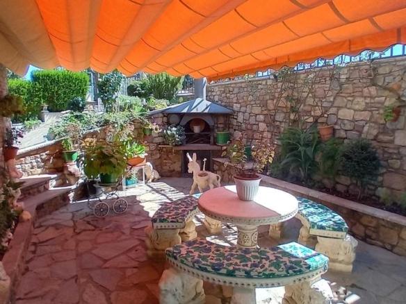 House or chalet for sale in Montferrer i Castellbò