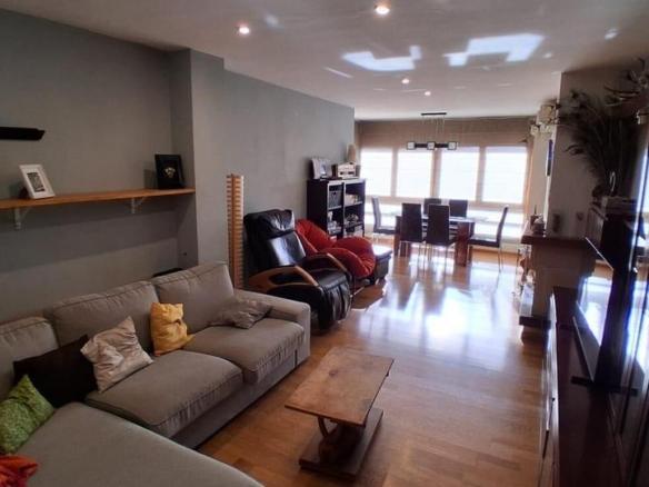 Apartment for sale in La Seu d’Urgell