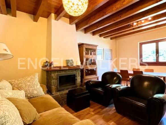 Duplex for sale in Carrèr Dera Laca, 13, Es Bòrdes