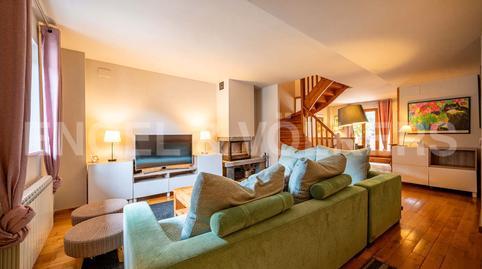 Semi-detached house for sale on Carrer Sant Cerat, 18, Bossòst