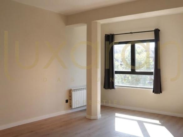 Apartment for sale in Avinguda de Balmes, 10, Center Històric