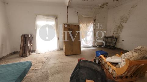 Building for sale on Carrer D’alfred Pereña, Príncep de Viana – Clot -Xalets Humbert Torres