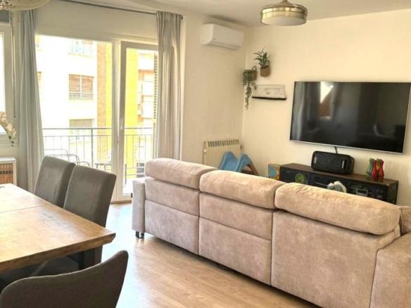 Apartment for sale in Príncep de Viana – Clot -Xalets Humbert Torres
