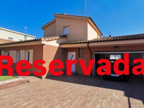 House or chalet for sale in Avinguda Francesc Macià, Cervera