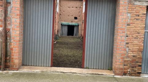 Townhouse for sale on Carrer Pi I Margall, 33, Juneda