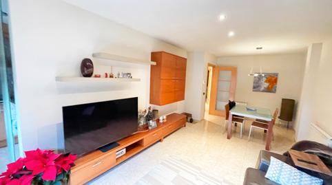Duplex for sale in C-13, Sort