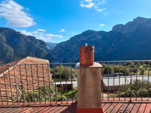 House or chalet for sale in Lloc Pujol, Baix Pallars