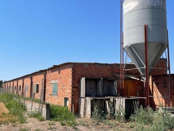 Rustic property for sale in Vila-sana