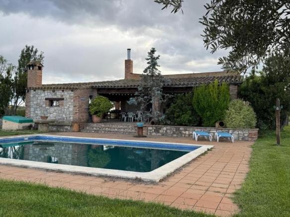 Rustic property for sale on Carrer de Miralbó, Alcoletge