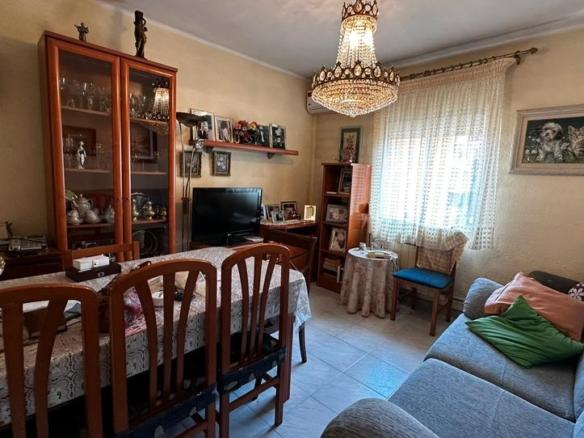 Apartment for sale in Gran Passeig de Ronda, Joc de la Bola – Camps d’Esports