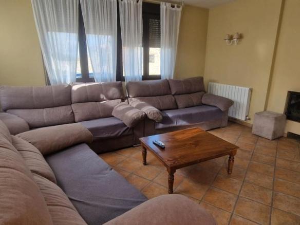 Rustic property for sale on Calle Río Mínguez, Espirdo