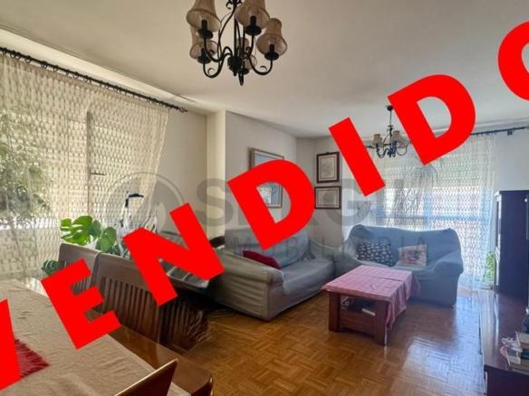 Apartment for sale in Escuela Vieja, Palazuelos de Eresma