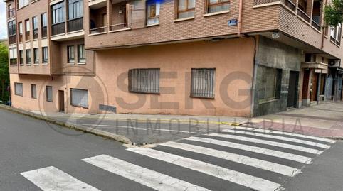 Commercial premises for sale in Ezequiel Gonzalez, Ezequiel González – Conde de Sepúlveda